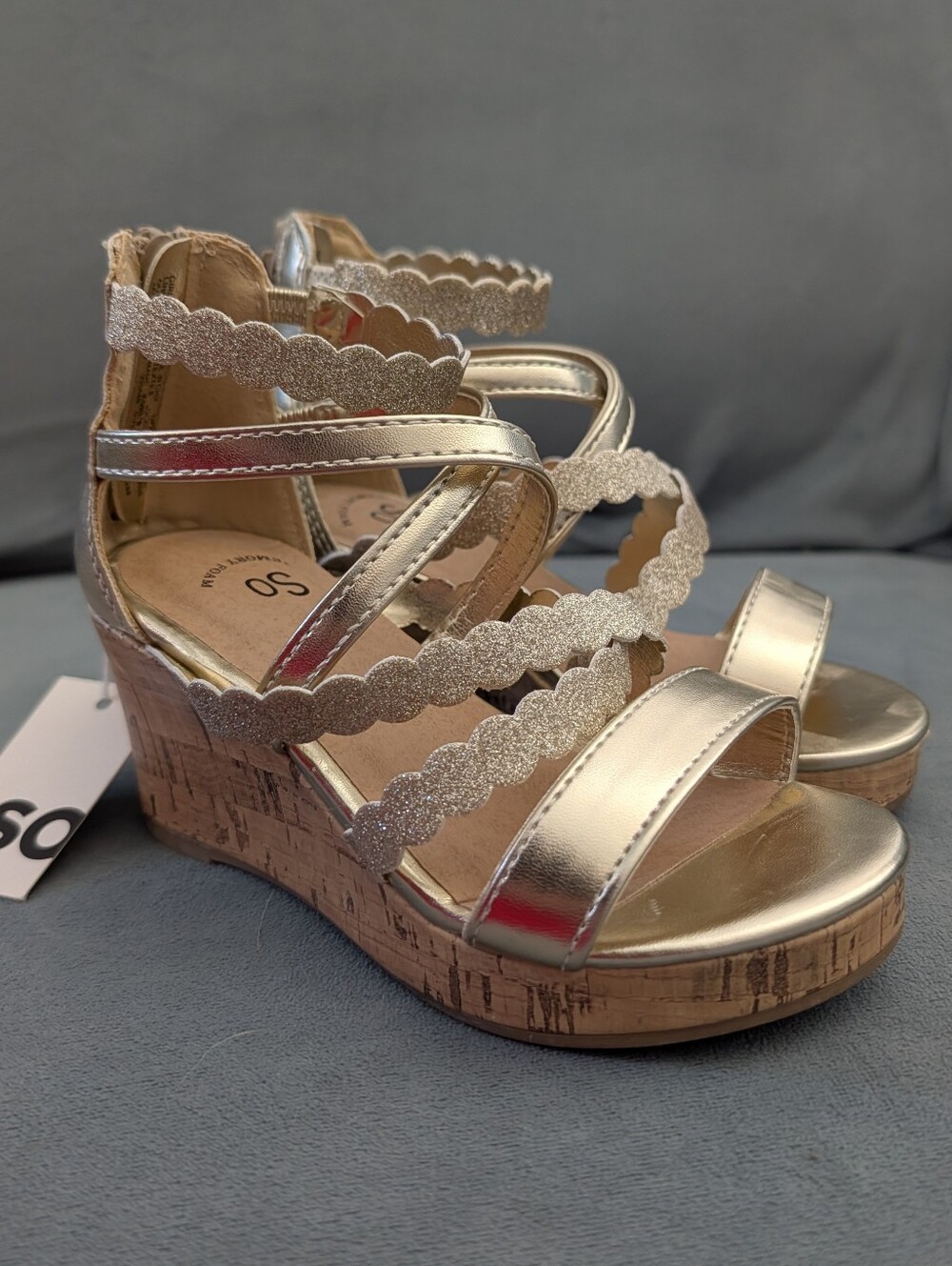 So Girl's size 12 cute gold wedge sandals